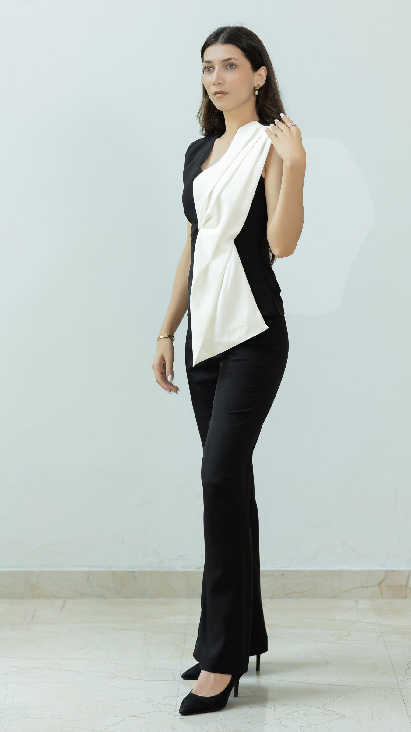 The Nira Top