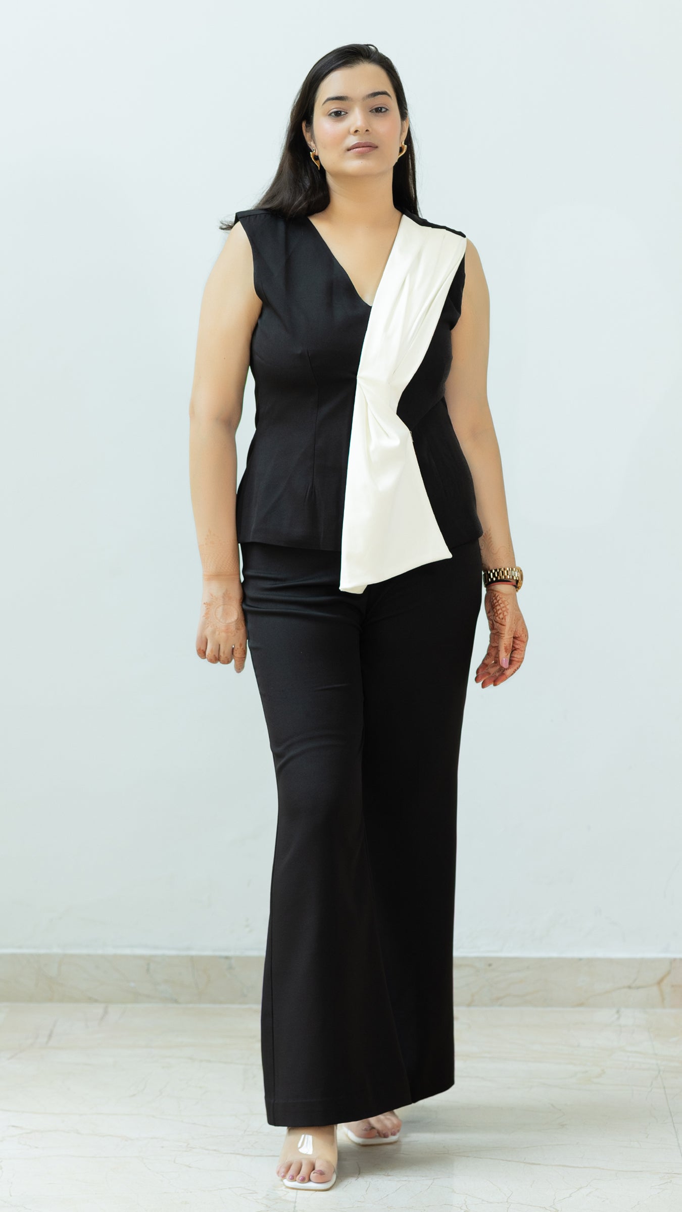 The Nira Set in Black